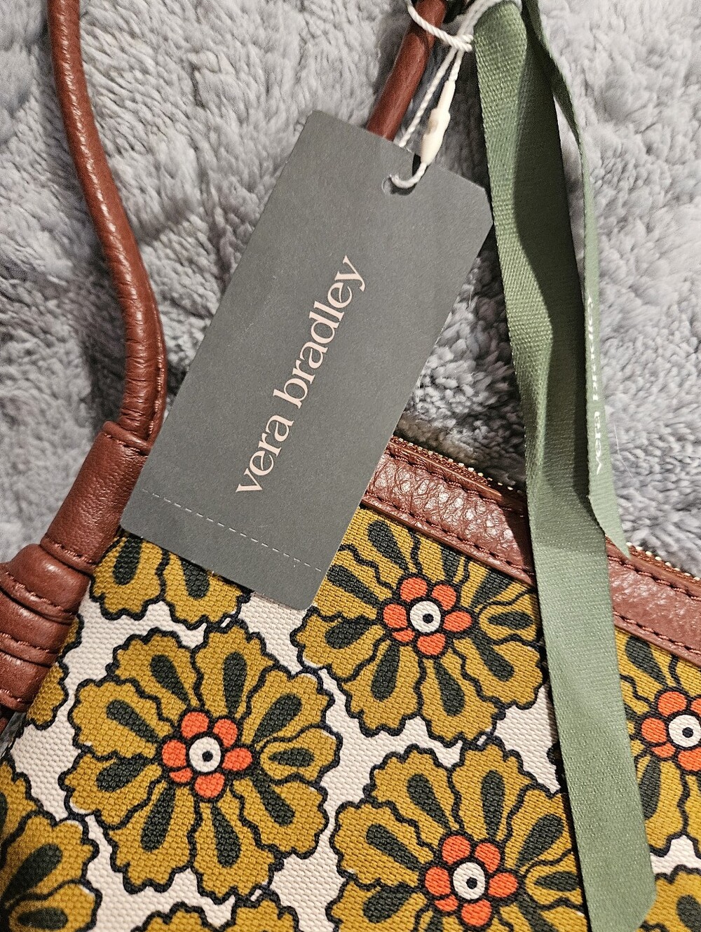 NWT Vera Bradley Women's Oxford Canvas Knotted Wristlet Pinwheels - Picture 9 of 12